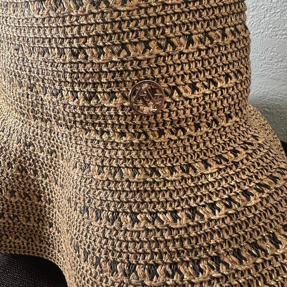 Adrienne Vittadini Wide Brim Floppy Beach Pool Travel Vacation Hat Packable Tan - Picture 3 of 7